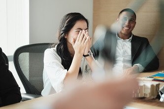 Lachen bei der Präsentation